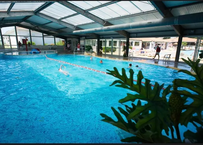 Mobil-home 6-8pers -clim Siblu Les Charmettes אתר קמפינג