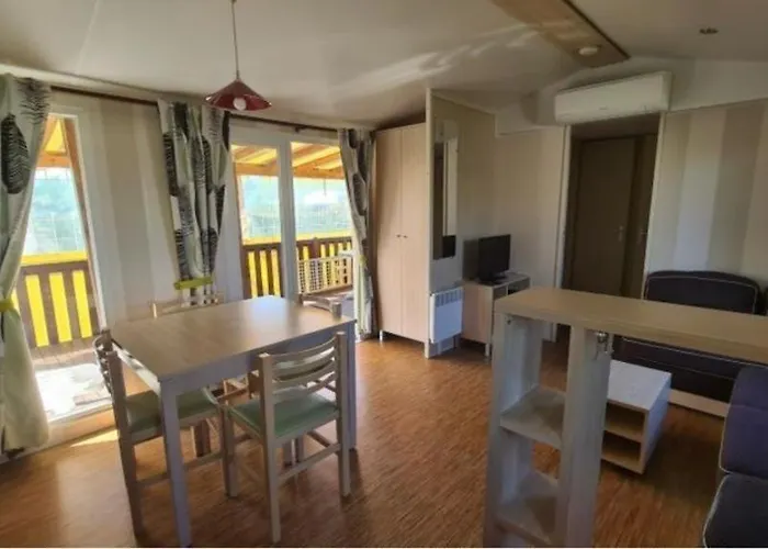 אתר קמפינג Mobil-home 6-8pers -clim Siblu Les Charmettes